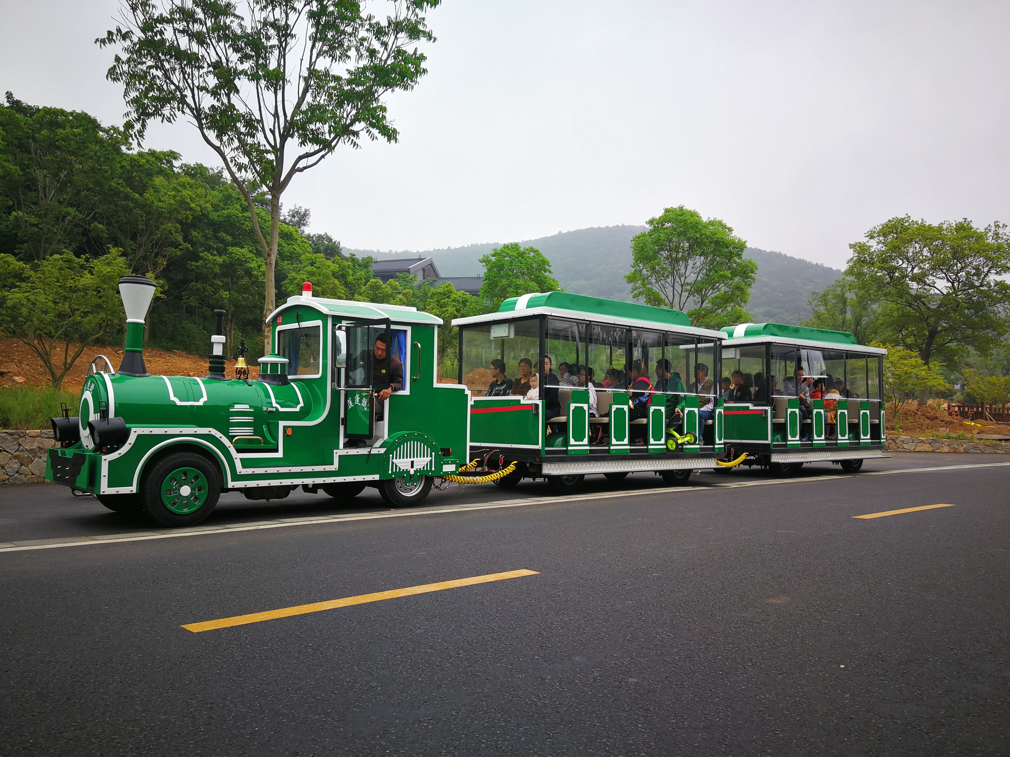 無軌觀光小火車