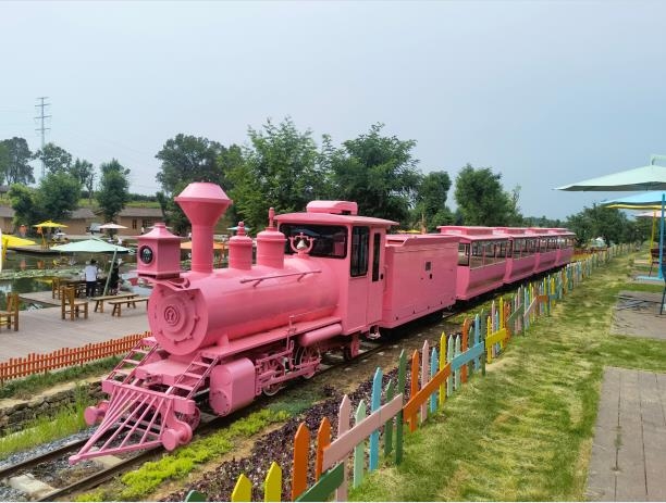 軌道小火車助力可可田園再上旅游新臺(tái)階！